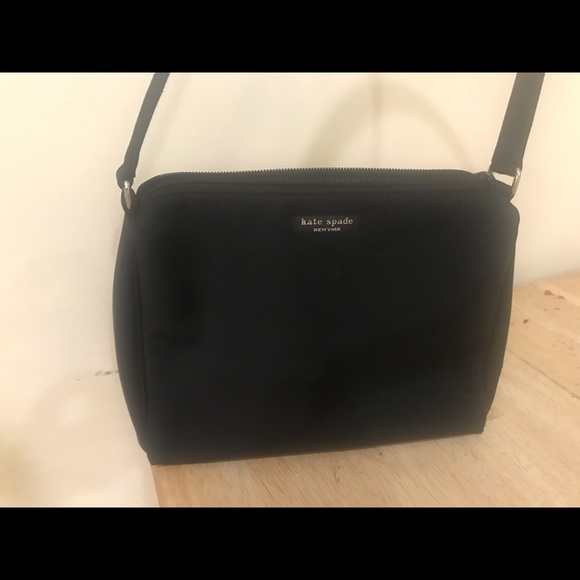Kate Spade Handbag - Picture 1 of 8